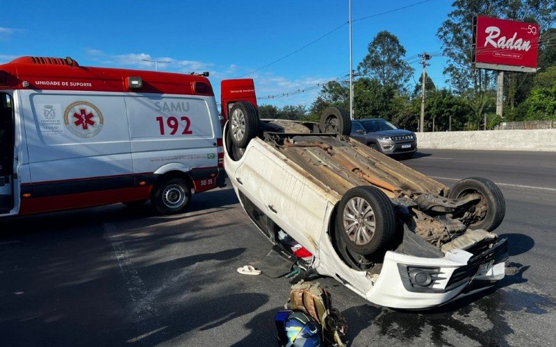 Acidente com capotagem na BR-116 na manhã deste domingo (12) | abc+