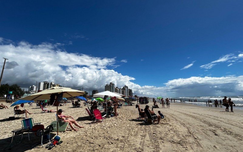 Semana nas praias do litoral norte será marcada por temperaturas elevadas nos primeiros dias | abc+