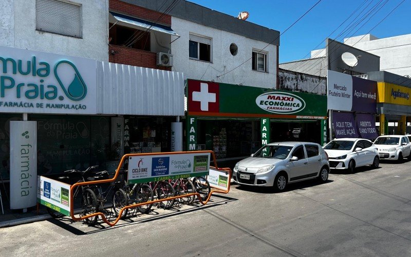 Tramandaí substitui vagas de estacionamento por bicicletários  | abc+