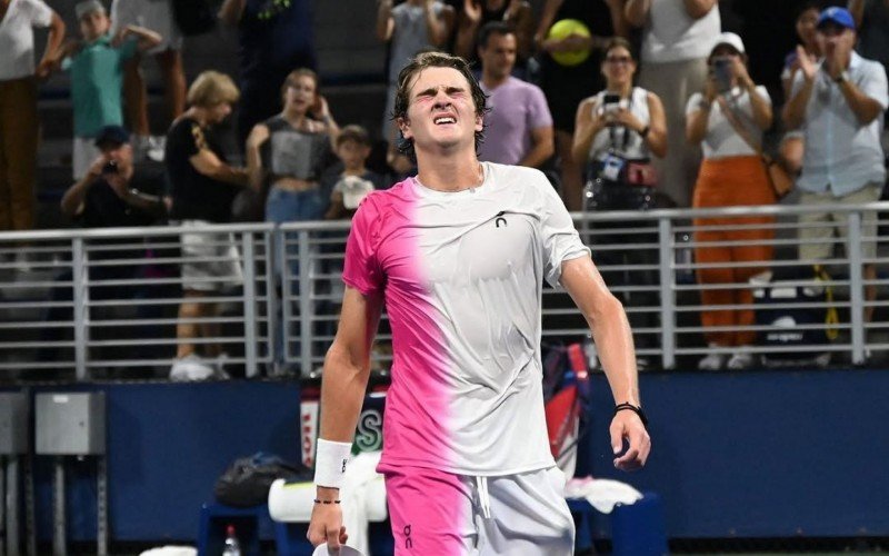 João Fonseca perde e deixa Australian Open após encantar o mundo do tênis | abc+