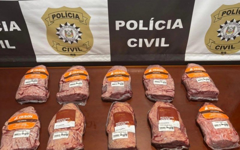 Peças de picanha estavam entre os itens furtados pela mulher nesta quinta-feira (16) 