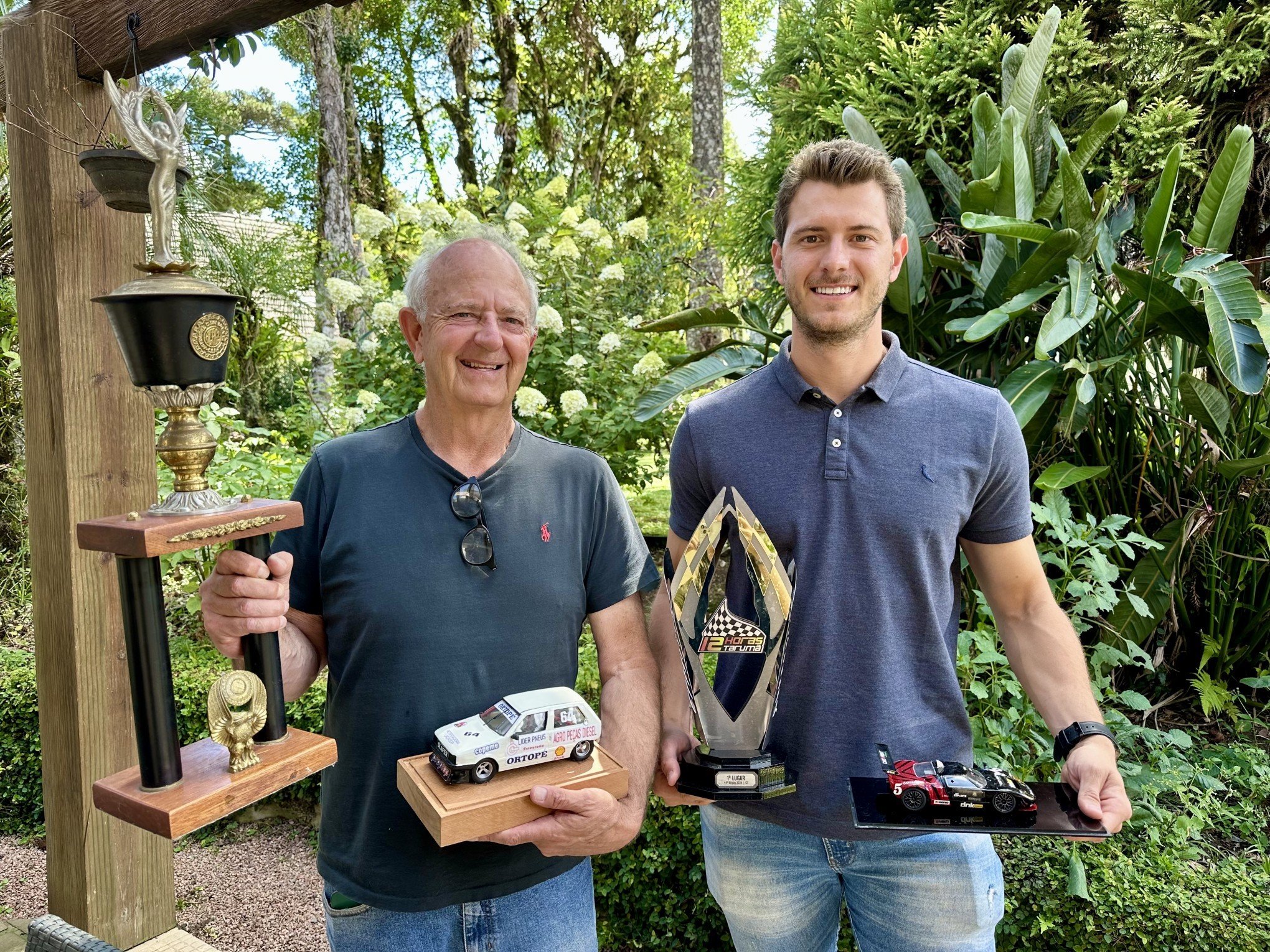 Pai e filho de Gramado fazem história e celebram conquistas das 12 Horas de Tarumã
