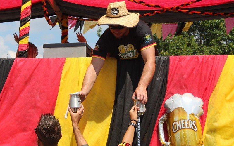 Muito chope para enfrentar o calor