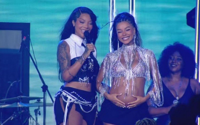  Ludmilla e Brunna revelam nome da filha durante show no BBB25 | abc+