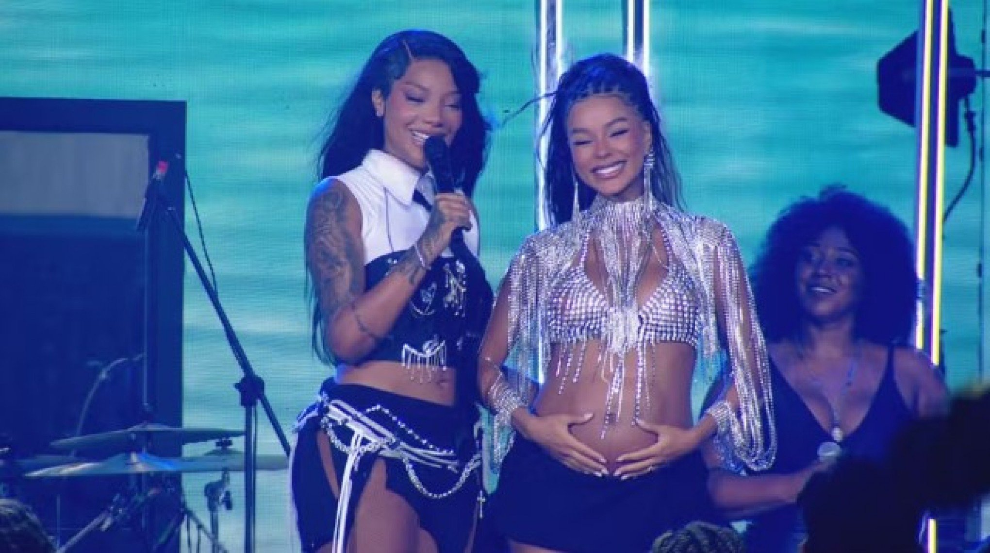 BBB 25: Ludmilla e Brunna revelam nome da filha durante primeira festa do reality nesta sexta-feira; veja vídeo