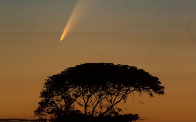 Impressionante! Raro fenômeno é registrado no céu do Rio Grande do Sul | abc+