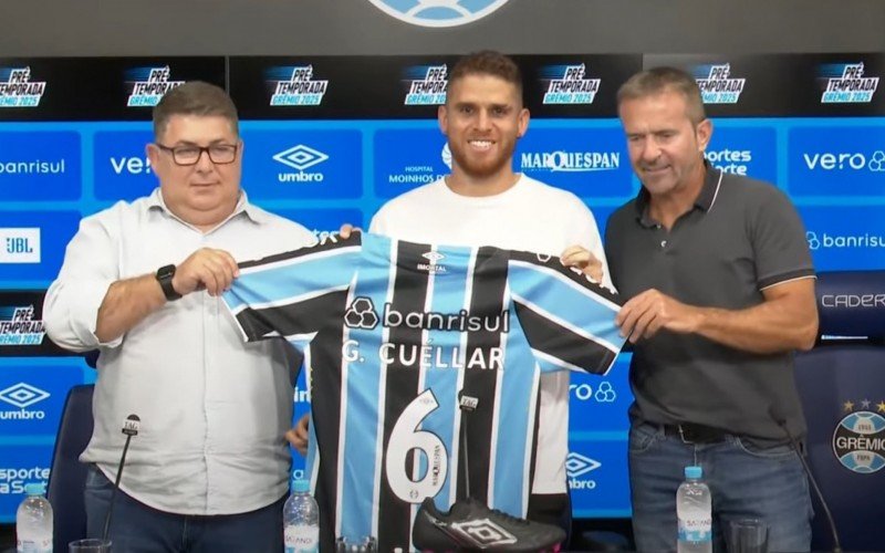 Cuéllar foi apresentado pelo Grêmio nesta segunda-feira | abc+