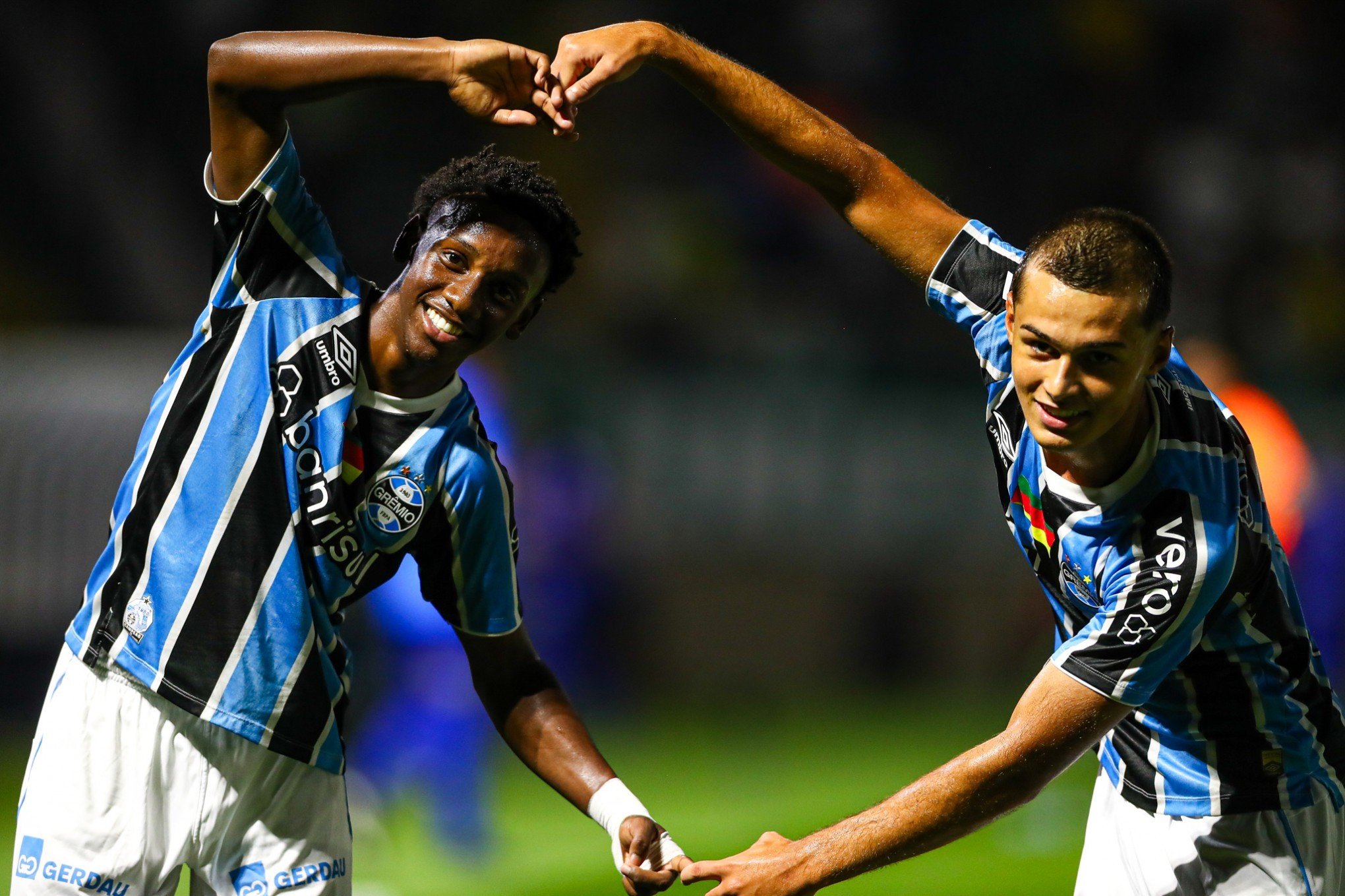 Copinha entra na reta final com definição dos semifinalistas