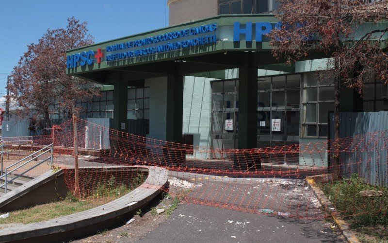Hospital de Pronto Socorro de Canoas está em obras desde dezembro de 2024 após ser atingido pela enchente