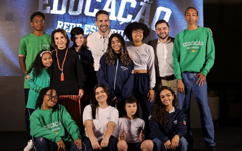 Uniformes da rede estadual de ensino | abc+