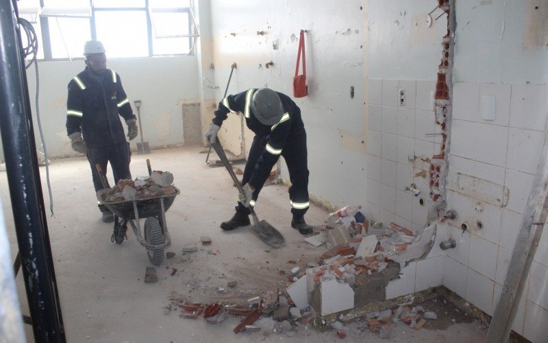 Obras não devem ser concluídas dentro de 120 dias, segundo nova gestão municipal