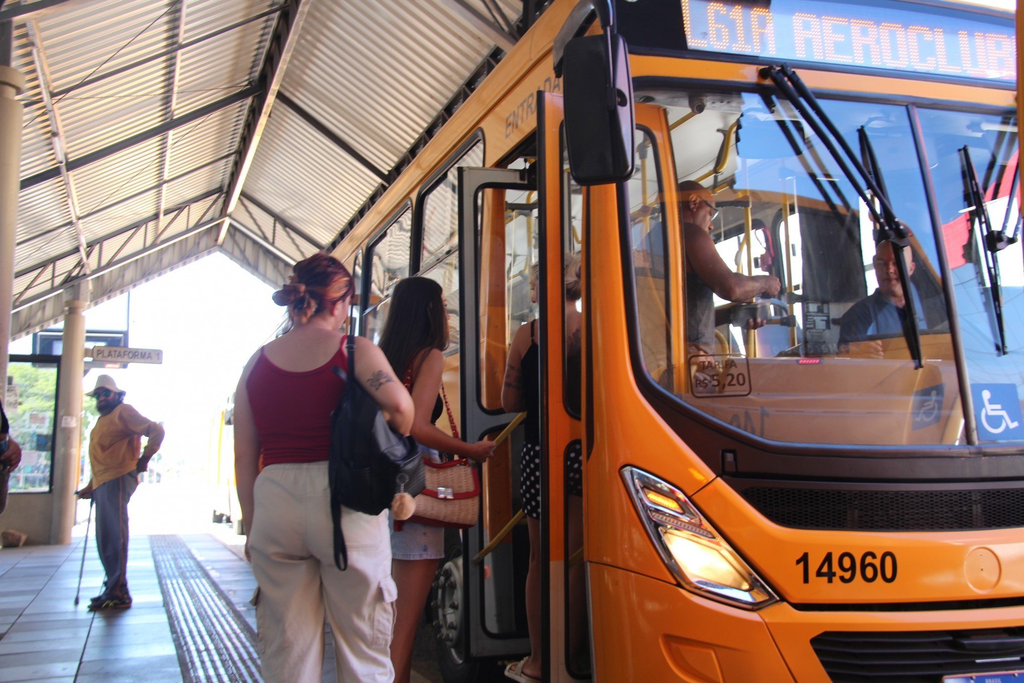 "Visac não dá um dia de paz à população", critica vereador sobre mudanças no transporte de Novo Hamburgo
