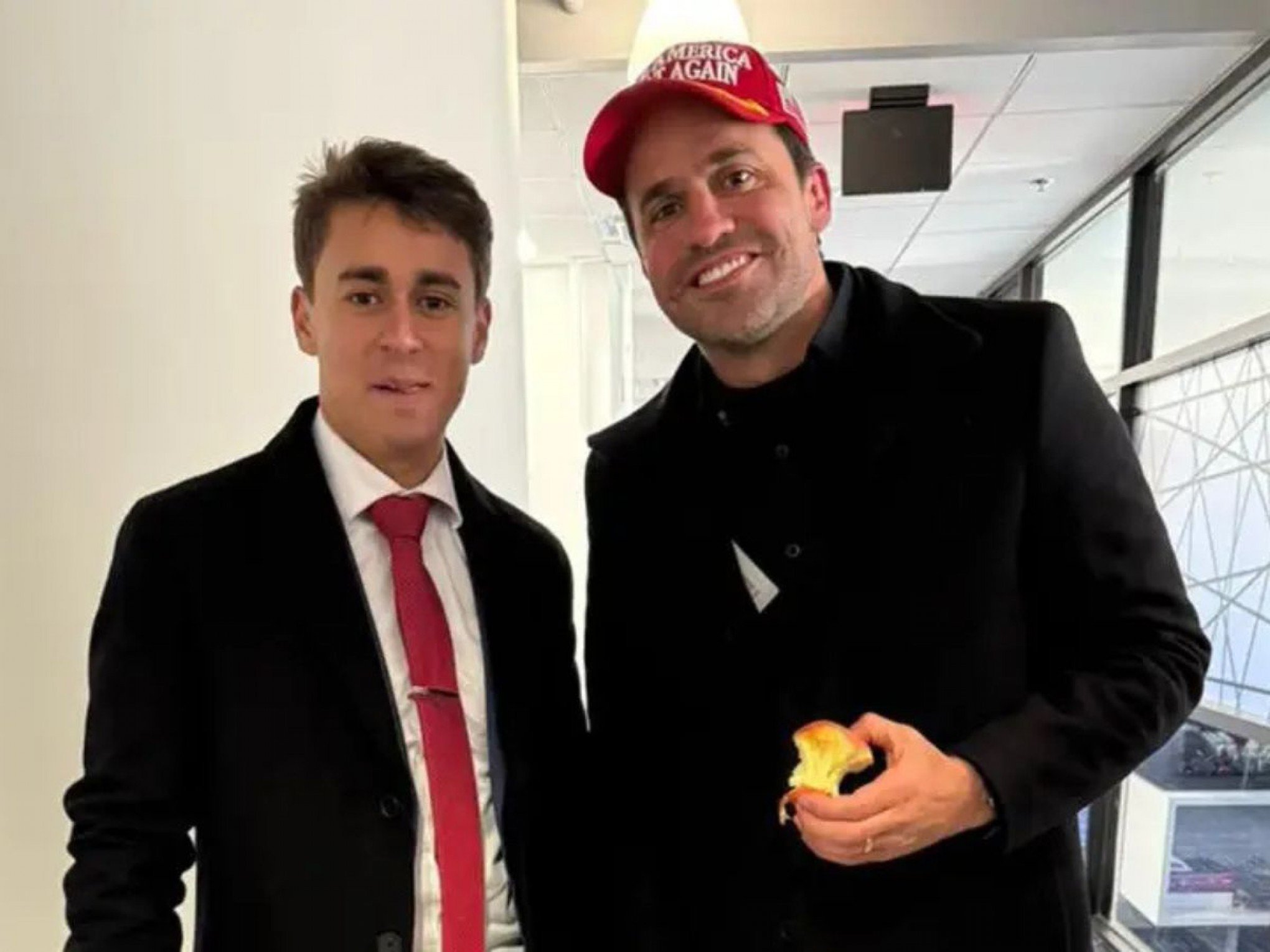 Nikolas Ferreira e Pablo Marçal se encontram após posse de Trump