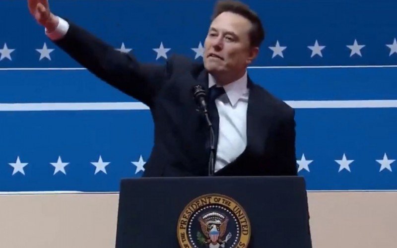 Bilionário Elon Musk discursa no púlpito do Presidente Donald Trump e faz gesto Nazista | abc+