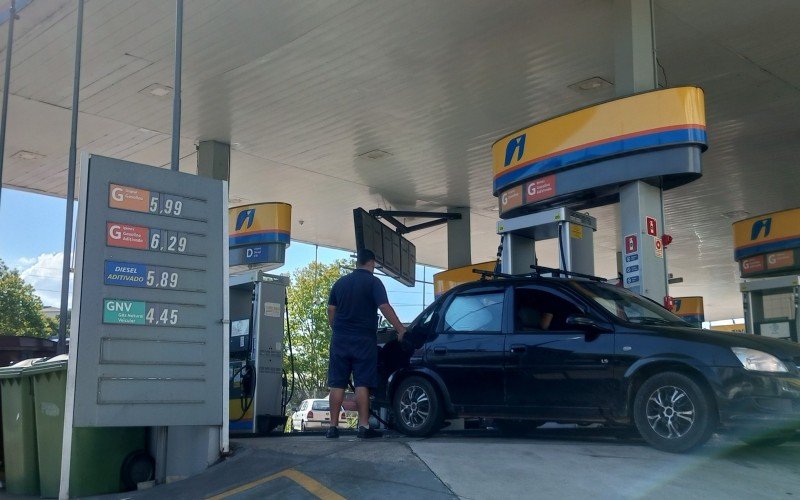 Valor da gasolina no Posto Ipiranga, em São Novo Hamburgo