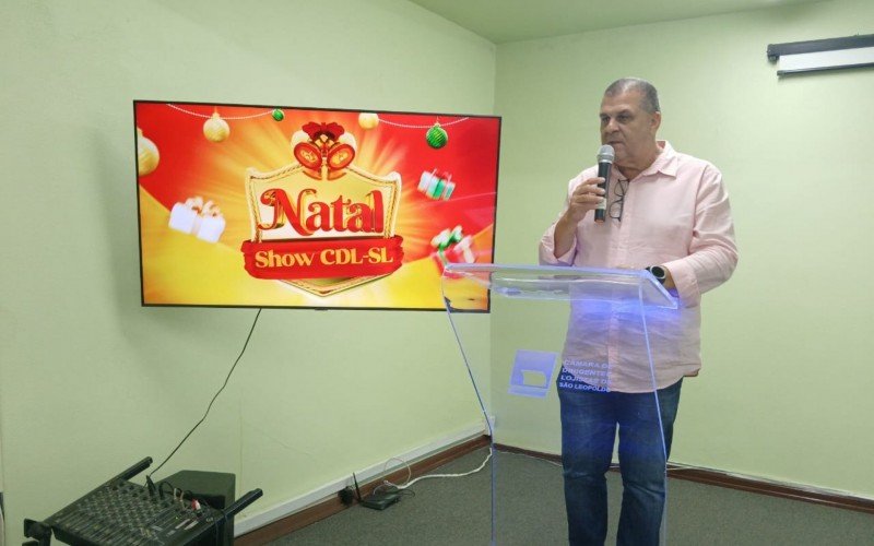 Olinto Menegon anuncia os vencedores do Natal Show 2024 da CDL São Leopoldo