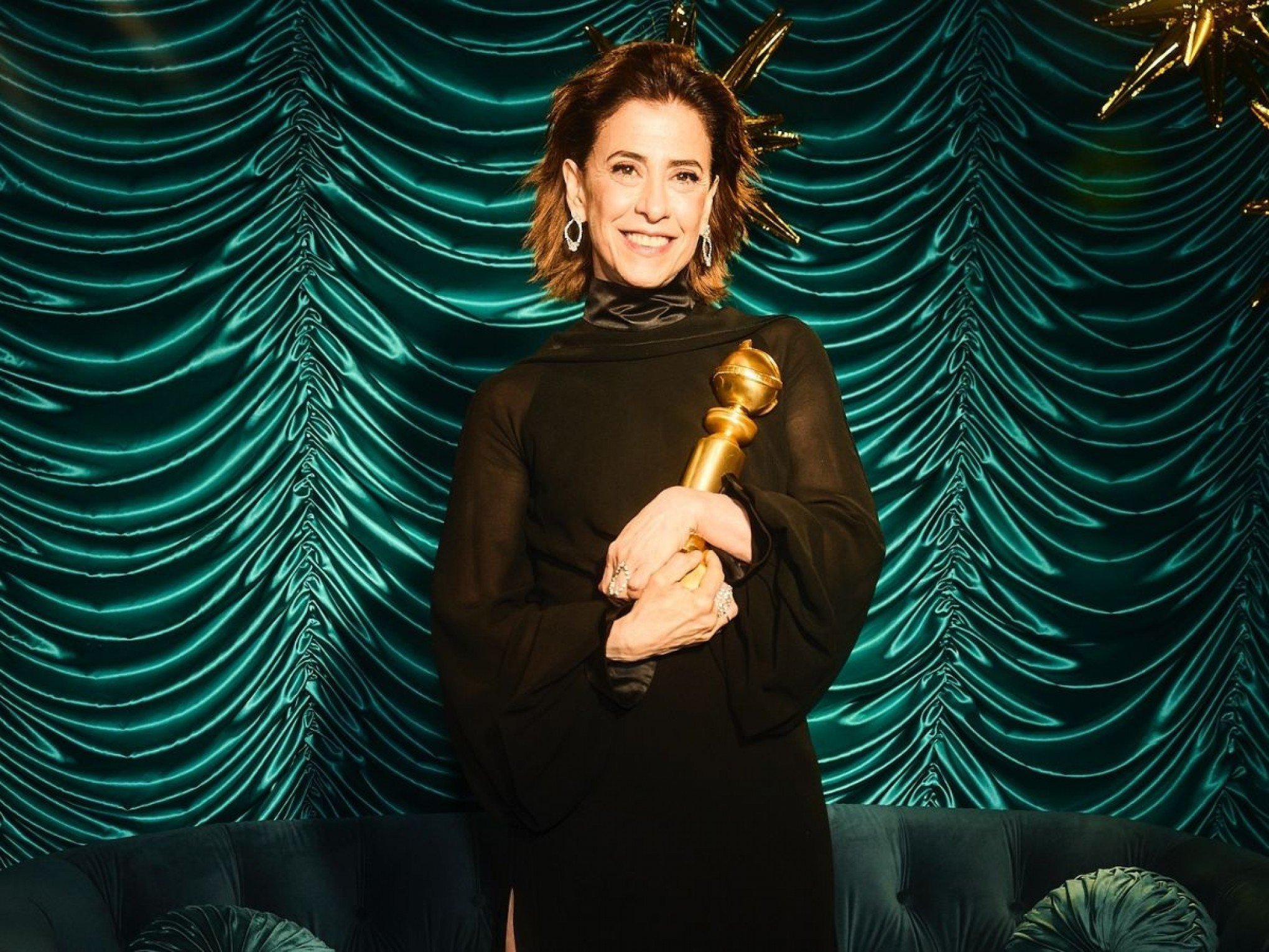 "Inimaginável": Fernanda Torres se emociona ao comemorar indicação ao Oscar