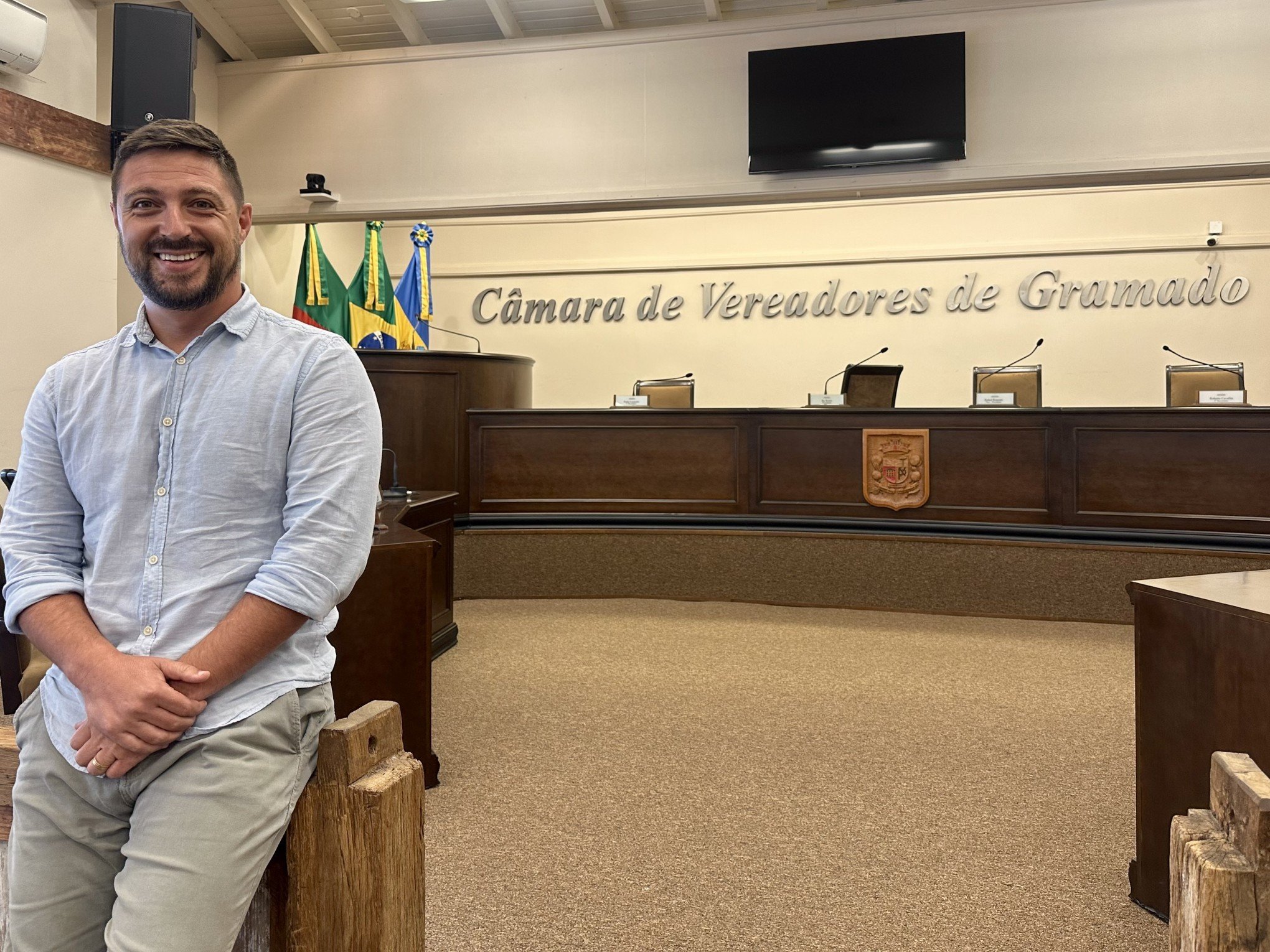 "Os vereadores vão estudar cada projeto que vai entrar nesta Casa", diz Ike Koetz