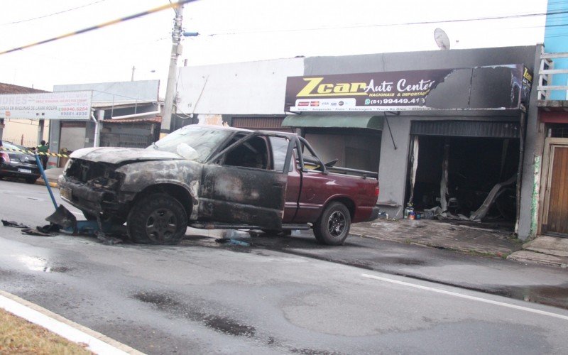 Incêndio em oficina próximo a estação Santo Afonso