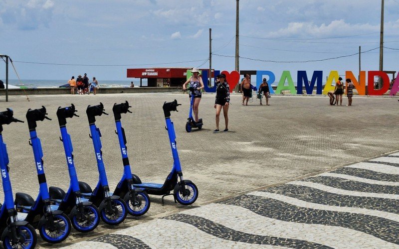 Grande parte dos equipamentos estão próximo ao letreiro de Tramandaí