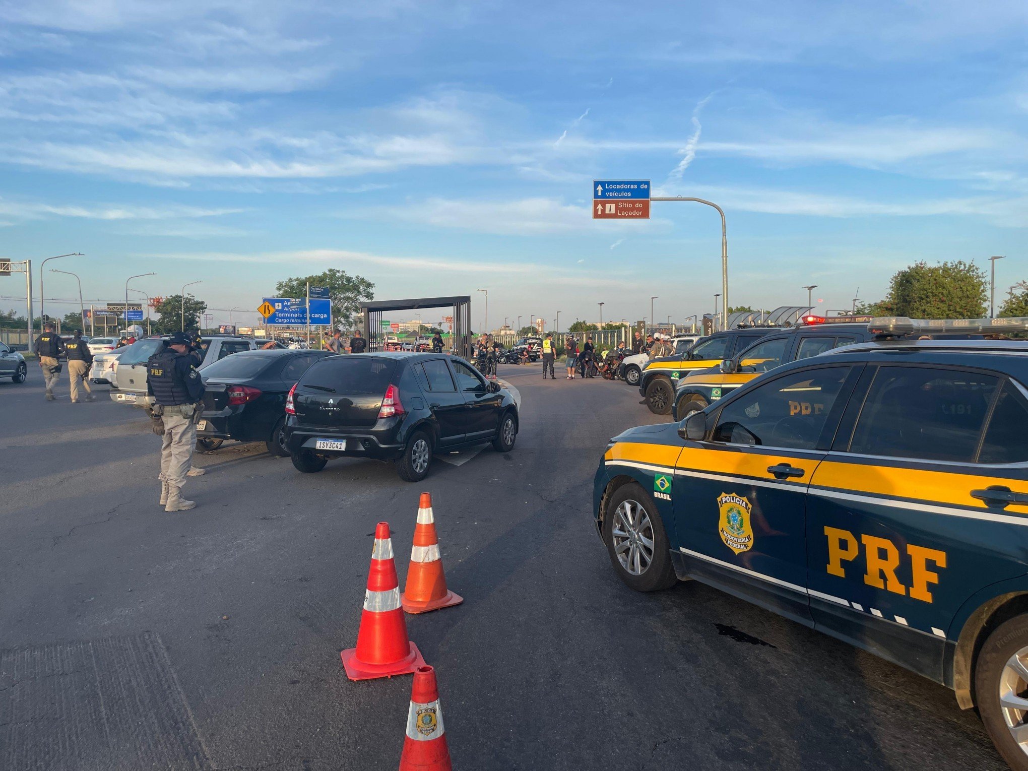 BR-116: PRF fiscaliza motoristas na rodovia; saiba mais sobre operação