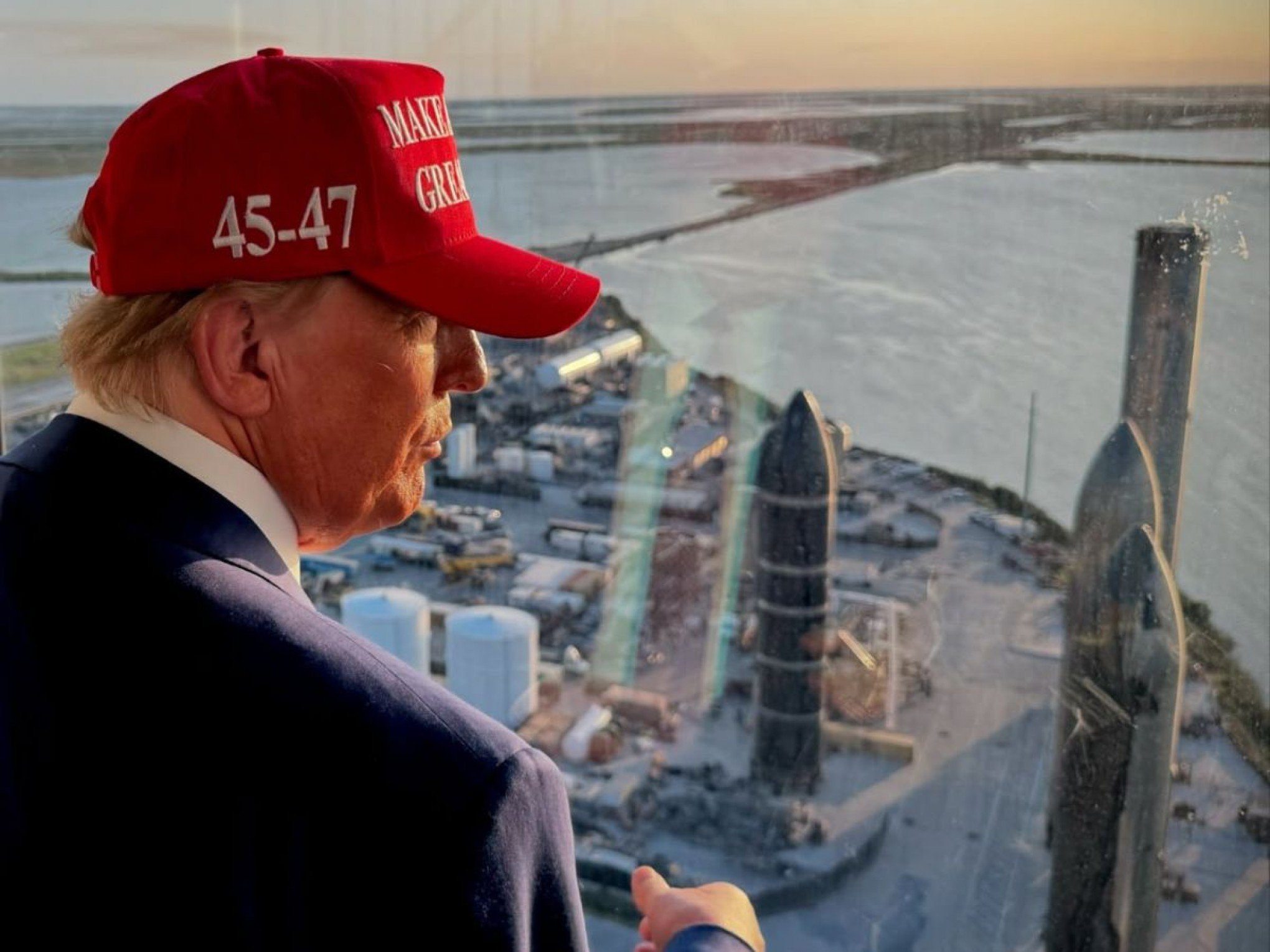 Gestão Trump deporta 538 imigrantes e acaba com programas que concediam status legal
