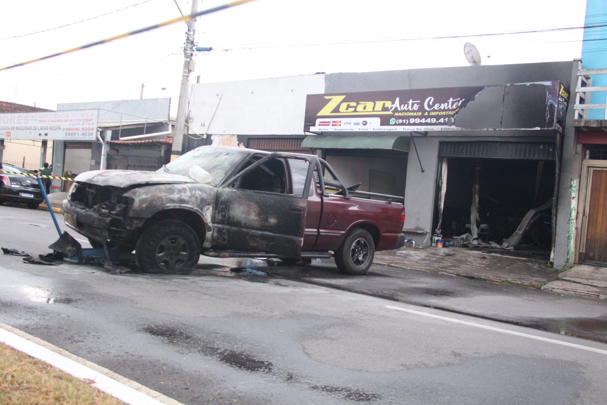 Confira o estado de saúde de dono de mecânica ferido após carro pegar fogo em Novo Hamburgo