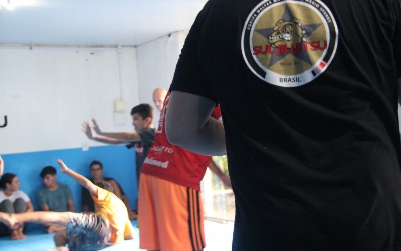 Projeto leva jiu-jitsu para jovens acolhidos em abrigos de Novo Hamburgo e Campo Bom | abc+