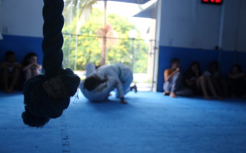 Projeto leva jiu-jitsu para jovens acolhidos em abrigos de Novo Hamburgo e Campo Bom