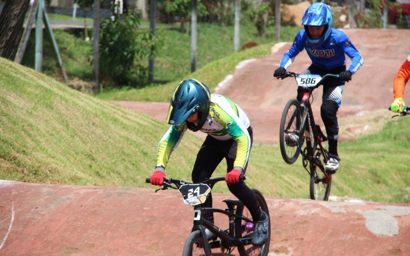 Copa Verão de Bicicross, em Ivoti, reuniu mais de 100 atletas | abc+