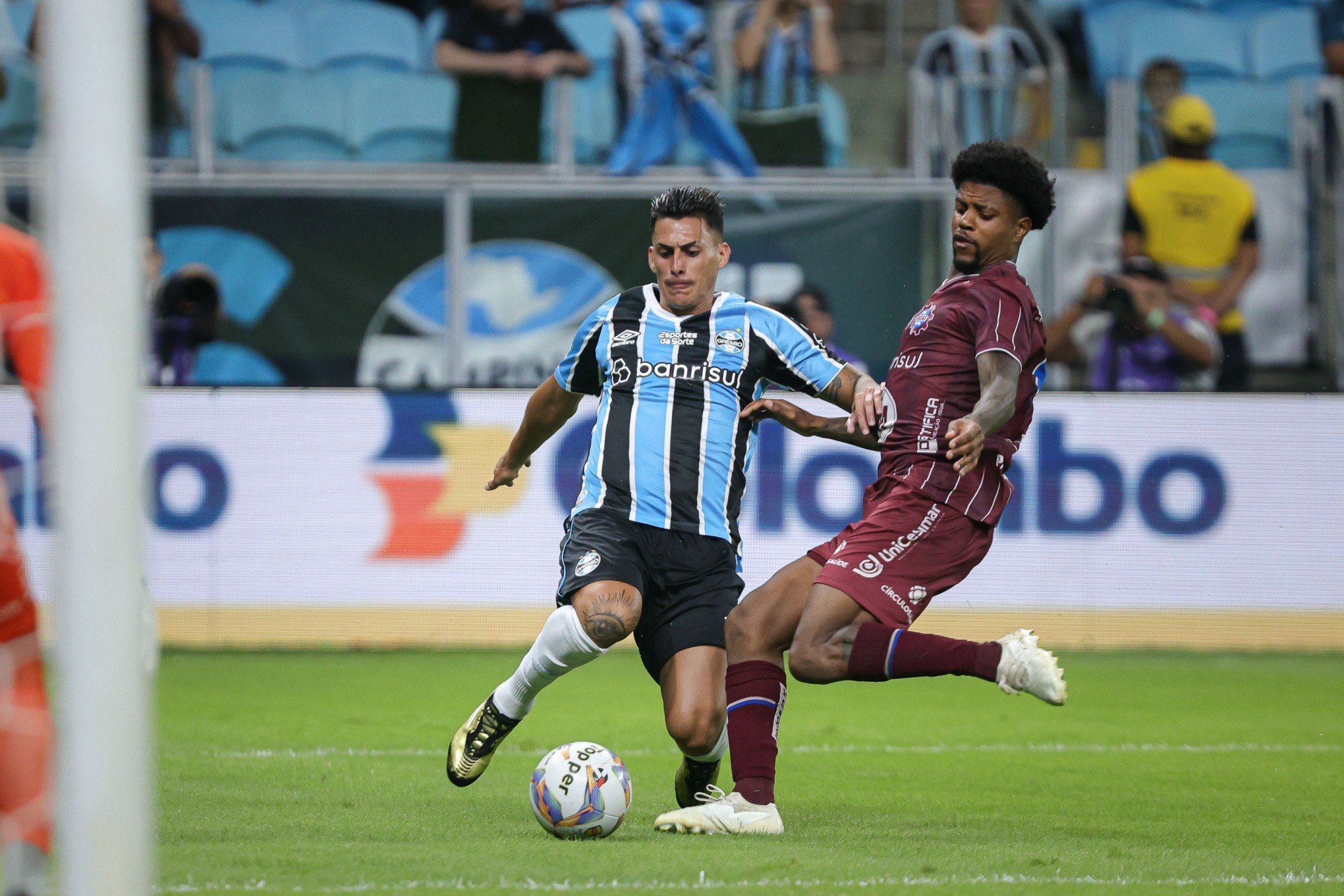 Quinteros manda bem nas alterações e Grêmio goleia o Caxias na Arena