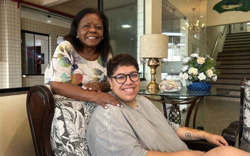 Darcila da Silva e sua filha, Vitória, são clientes assíduas do hotel | abc+