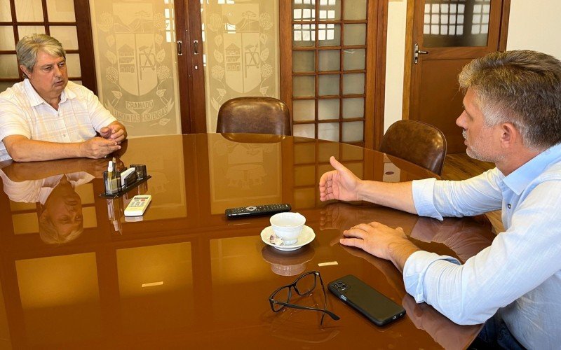 Prefeito Nestor Tissot cobra esclarecimentos da Corsan após nova falta de água