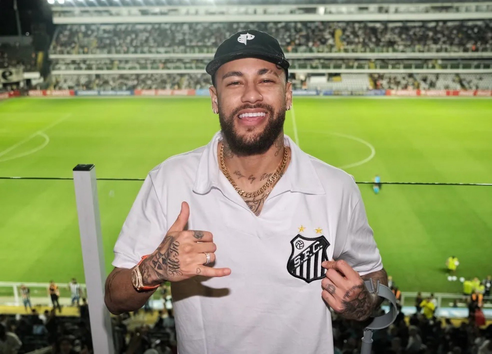 Neymar confirma seu retorno ao Santos