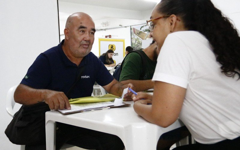 O auxiliar de serviços gerais Jair da Silva está buscando um novo emprego