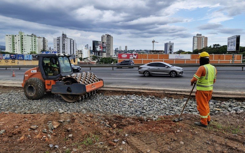 Refúgio está sendo construído no km 238,4 para desviar o trânsito durante as escavações | abc+