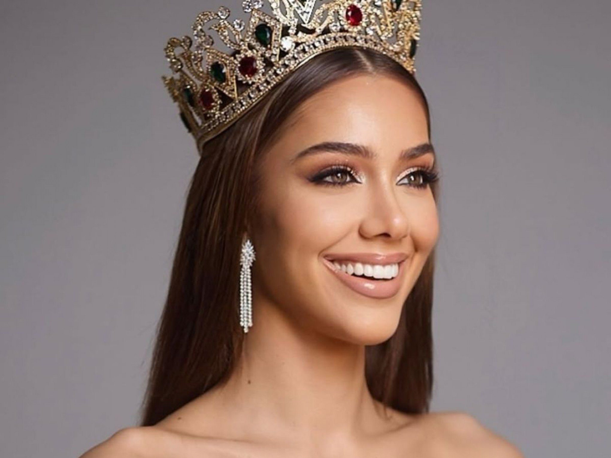 MISS GRAND BRASIL: Ex-Miss RS, Eduarda Dallagnol entra na corrida pela coroa em novo concurso nacional