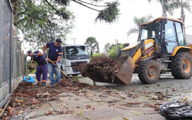 Vila Suzana foi um dos bairros que recebeu a coleta emergencial de resíduos verdes