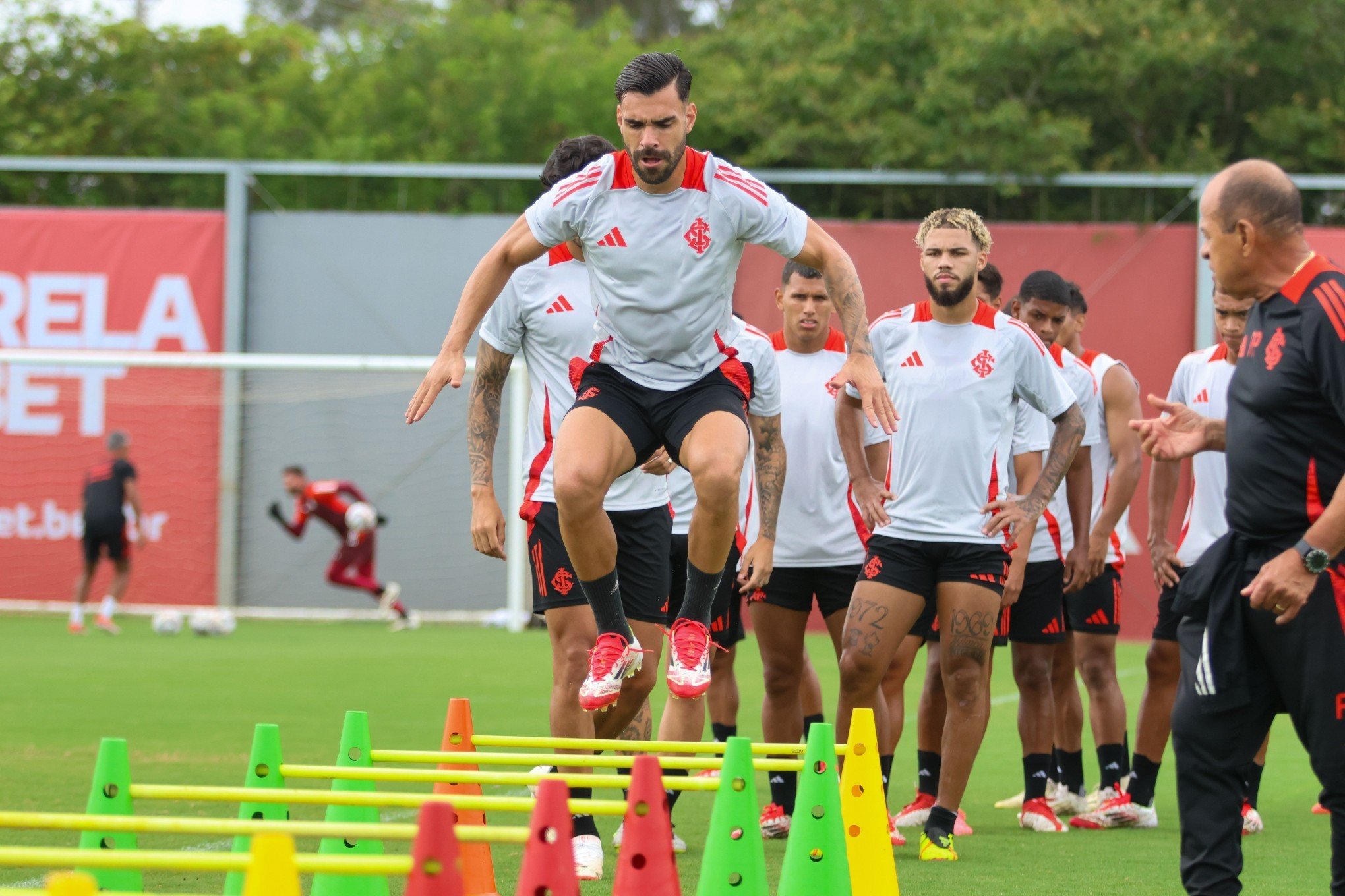Inter deve ter mudanças para partida de domingo