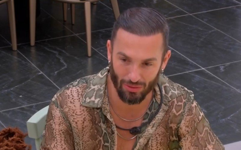 Diego Hypolito contou sobre vida sexual no BBB 25 | abc+