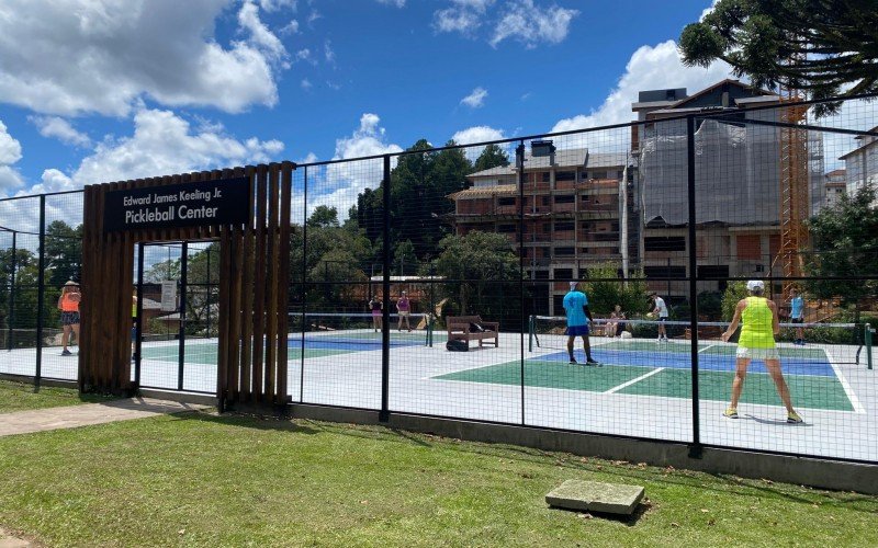 Pickleball é esporte que cresce a cada dia em Gramado