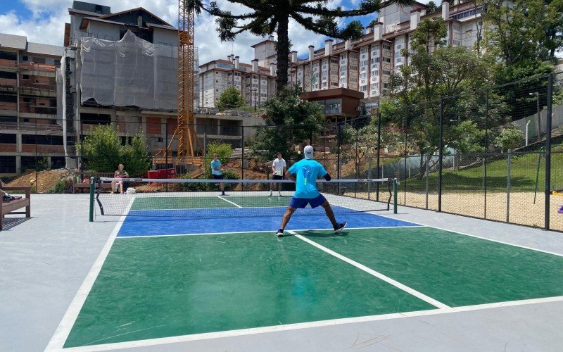 Pickleball é esporte que cresce a cada dia em Gramado