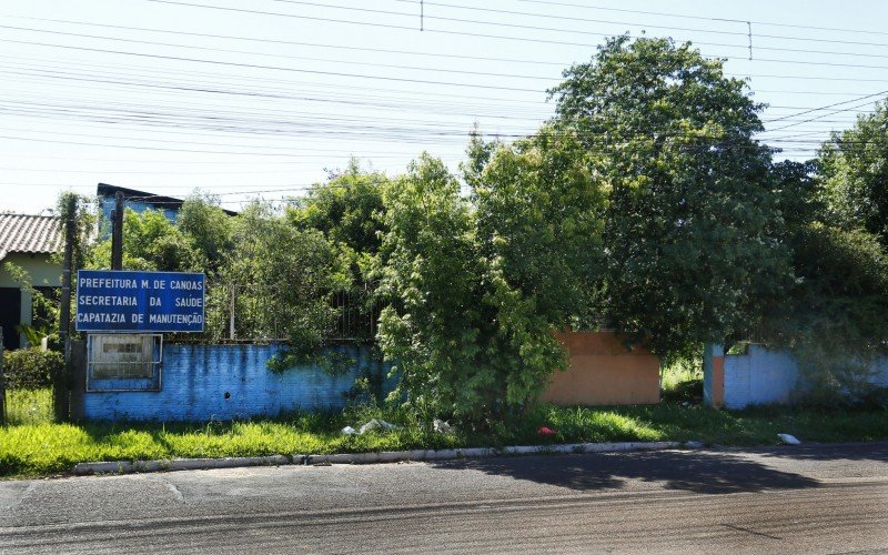 Capatazia da Secretaria Municipal de Saúde, no Rua Espumoso, está abandonada há pelo menos cinco anos