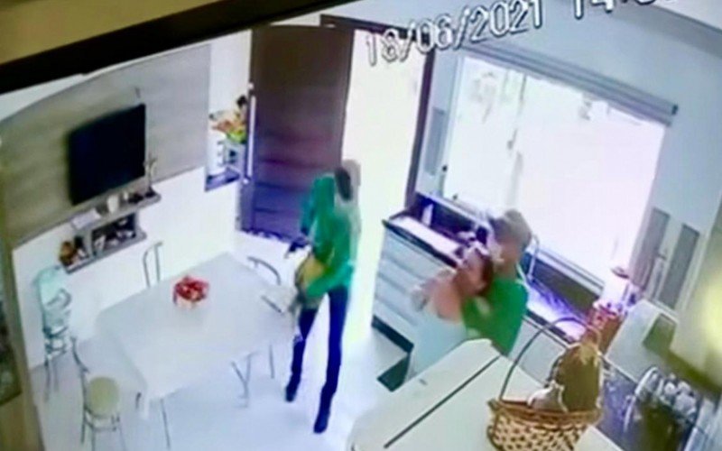Vídeo de falsos assaltos em Taquara | abc+
