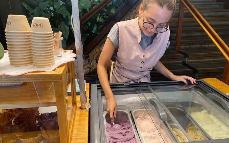 Sorvete se tornou opção de refresco no calorão que atinge Gramado
