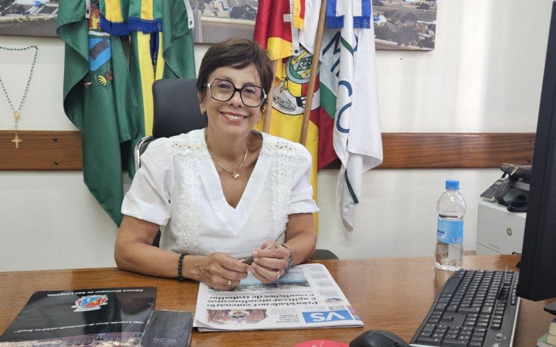 Vereadora Iara Cardoso mais uma vez preside a Câmara leopoldense
