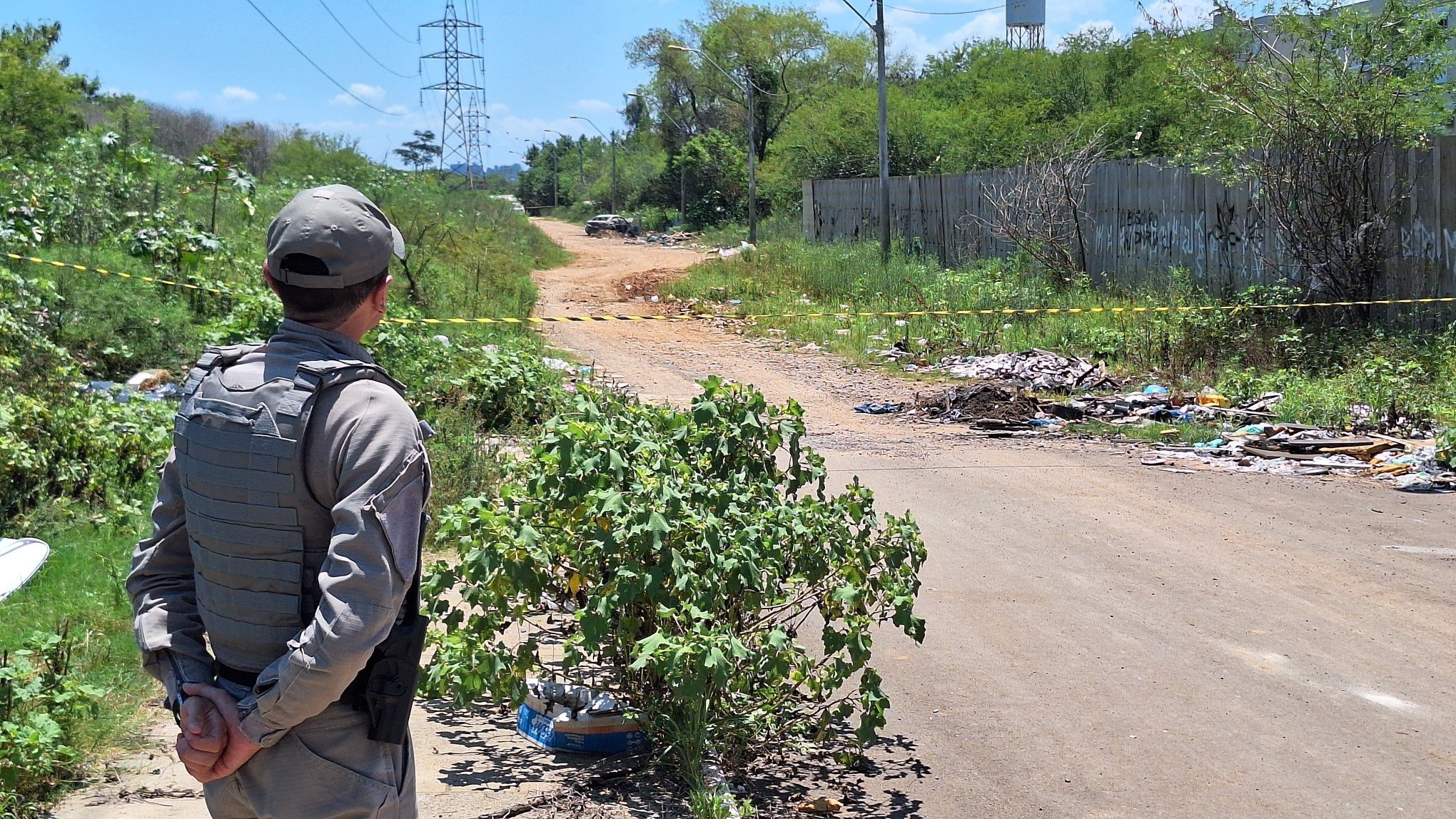 Mãos algemadas: O que já se sabe sobre corpo carbonizado encontrado ao lado de carro incendiado em São Leopoldo