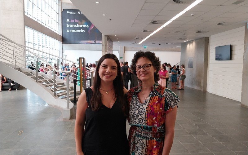 Professoras Juliana Kanitz e Neila Mascarenhas | abc+