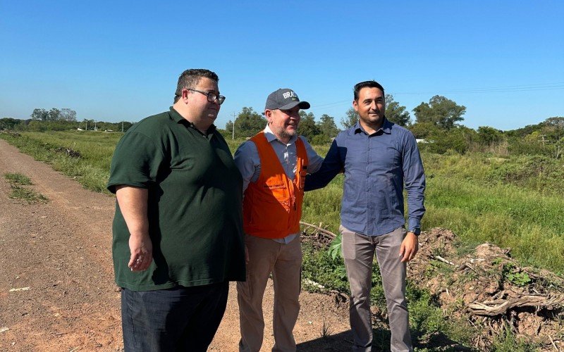 Obras de elevação dos diques são retomadas em São Leopoldo