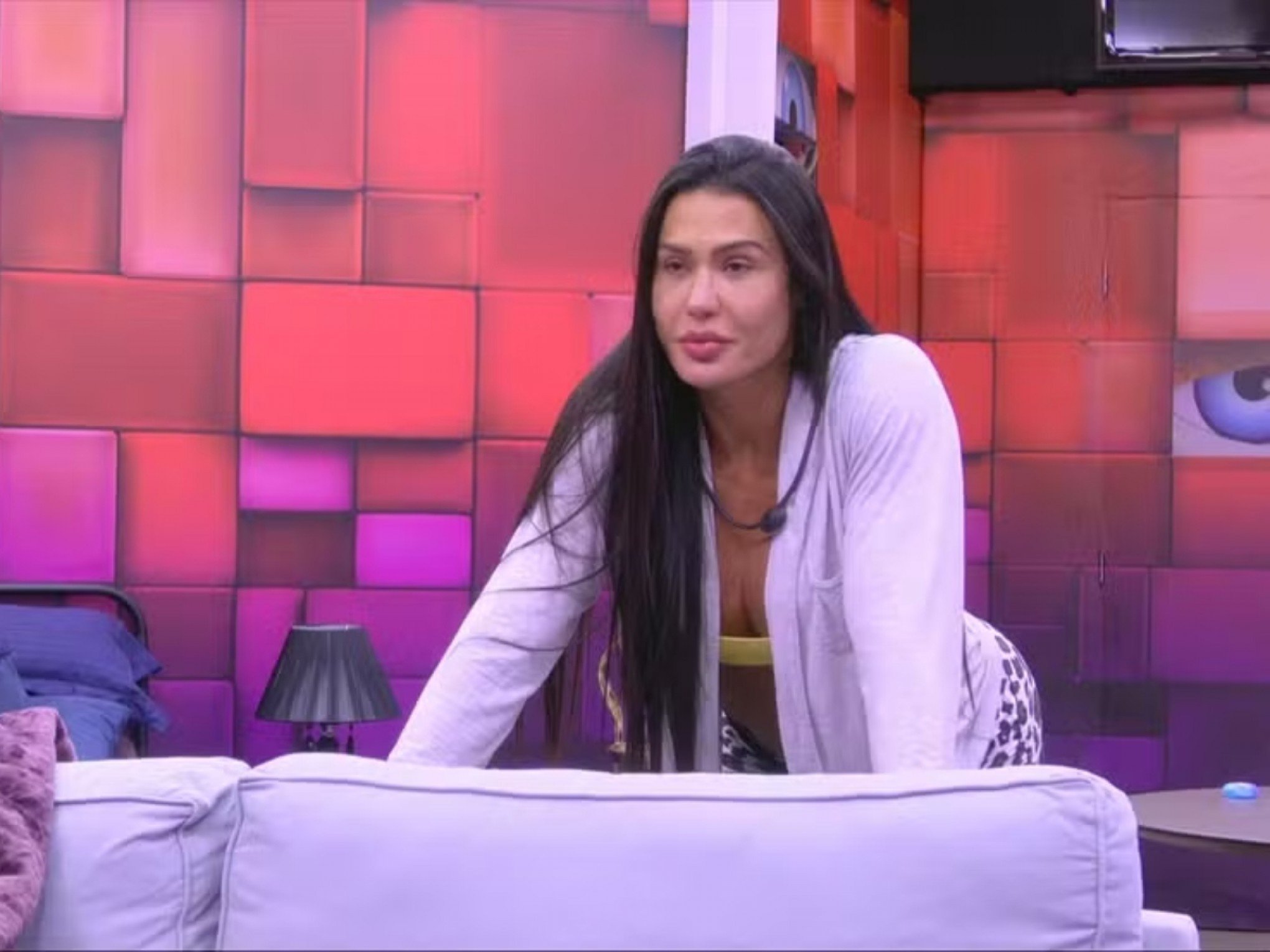 BBB: "Que homem de bost*!", diz Gracyanne Barbosa sobre brother